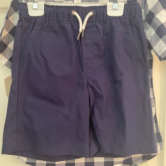 NWOT Tommy Bahama Boys Shirt and Short Set - Picture 4 of 5